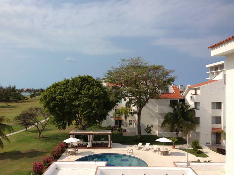 Las Gaviotas Hotel & Suites Cancún Exterior foto
