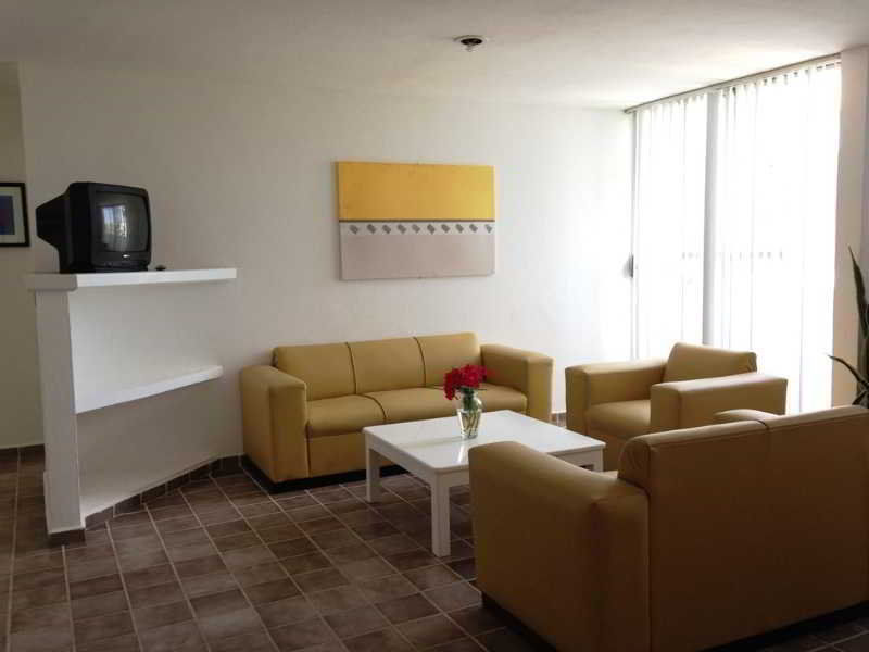 Las Gaviotas Hotel & Suites Cancún Exterior foto